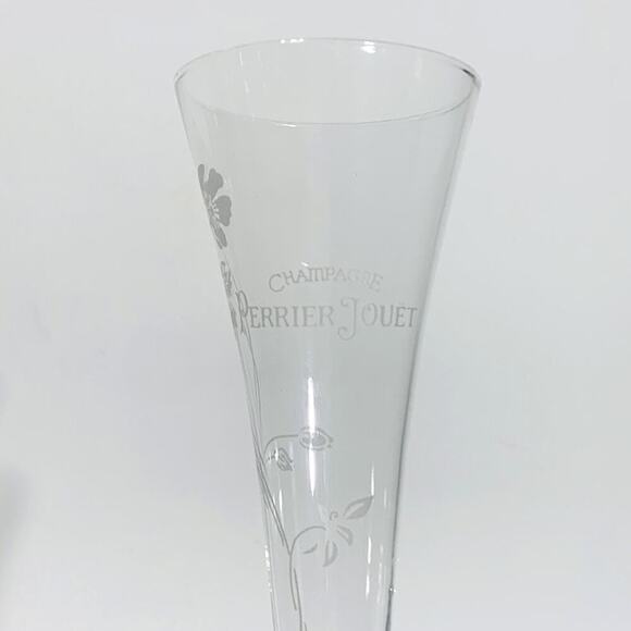 PERRIER JOUET (6) Champagne Flutes 9-3/4" White Floral Trumpet Etched VTG NIB - Picture 9 of 12